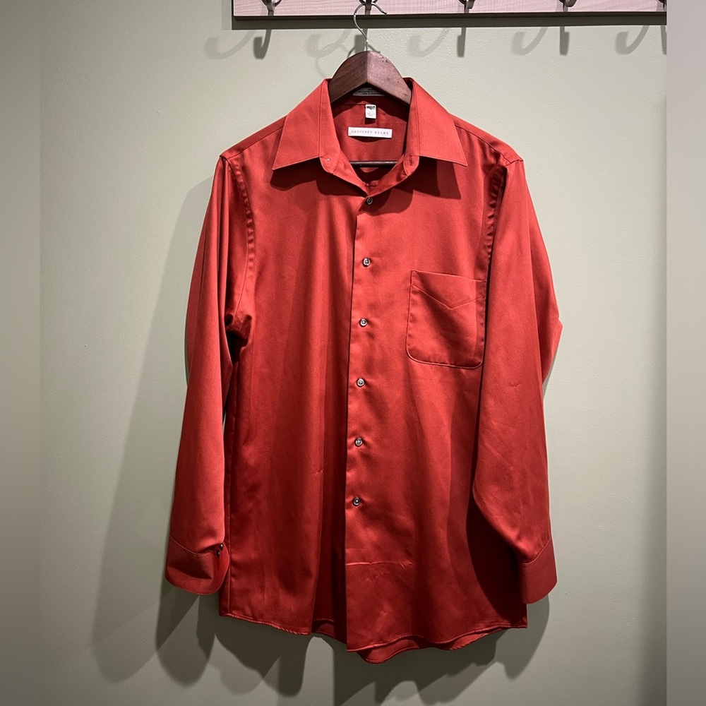 Men’s Van Heusen orange dress shirt size medium 15 32/33